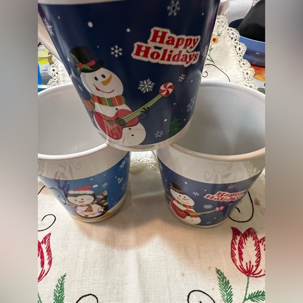 cups for coffee .